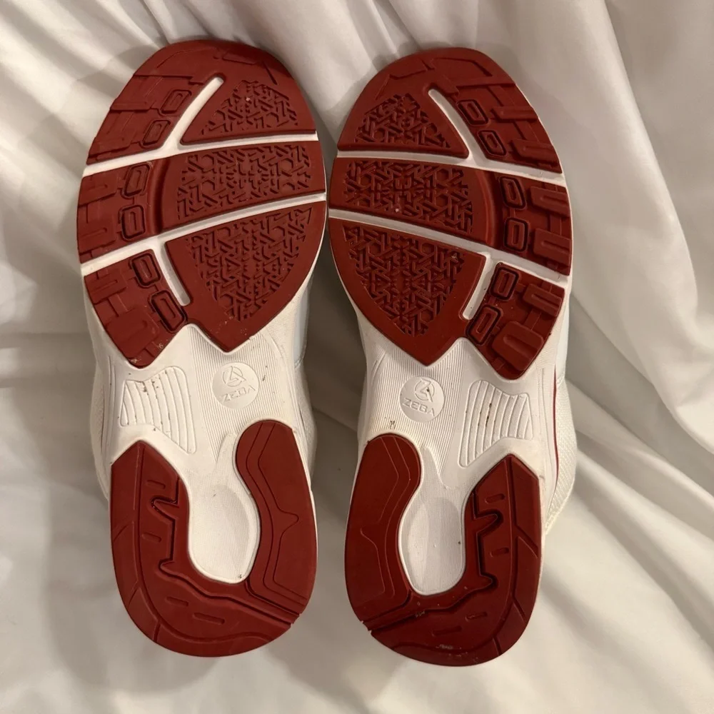 Like New Zeba Peppermint Hands Free Slip-On Walking Sneaker